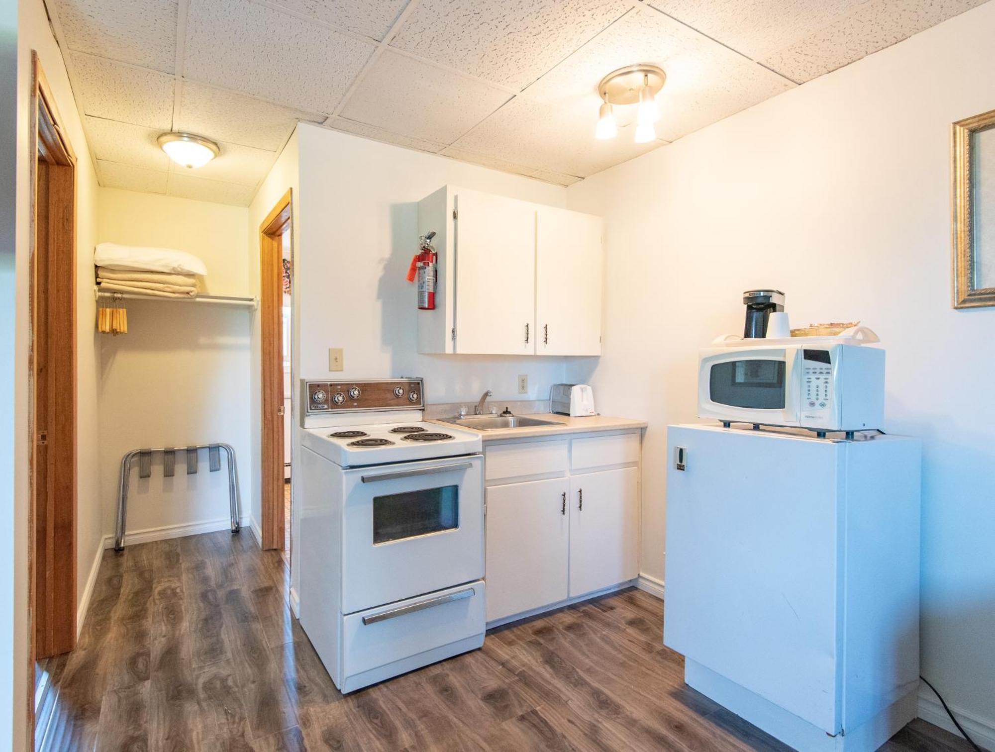 Canadas Best Value Inn & Suites Summerside Esterno foto