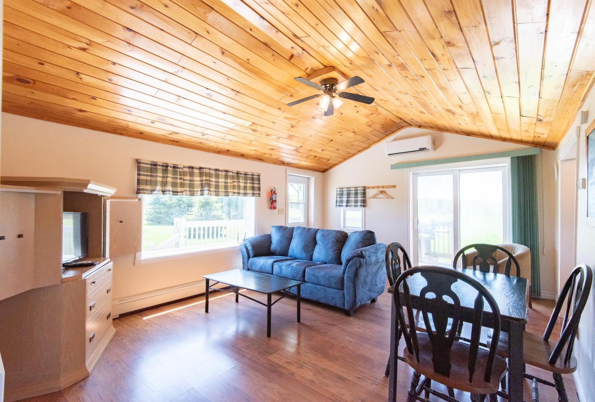 Canadas Best Value Inn & Suites Summerside Esterno foto