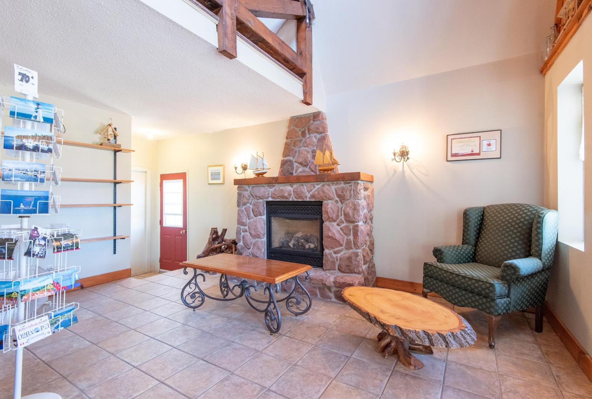 Canadas Best Value Inn & Suites Summerside Esterno foto