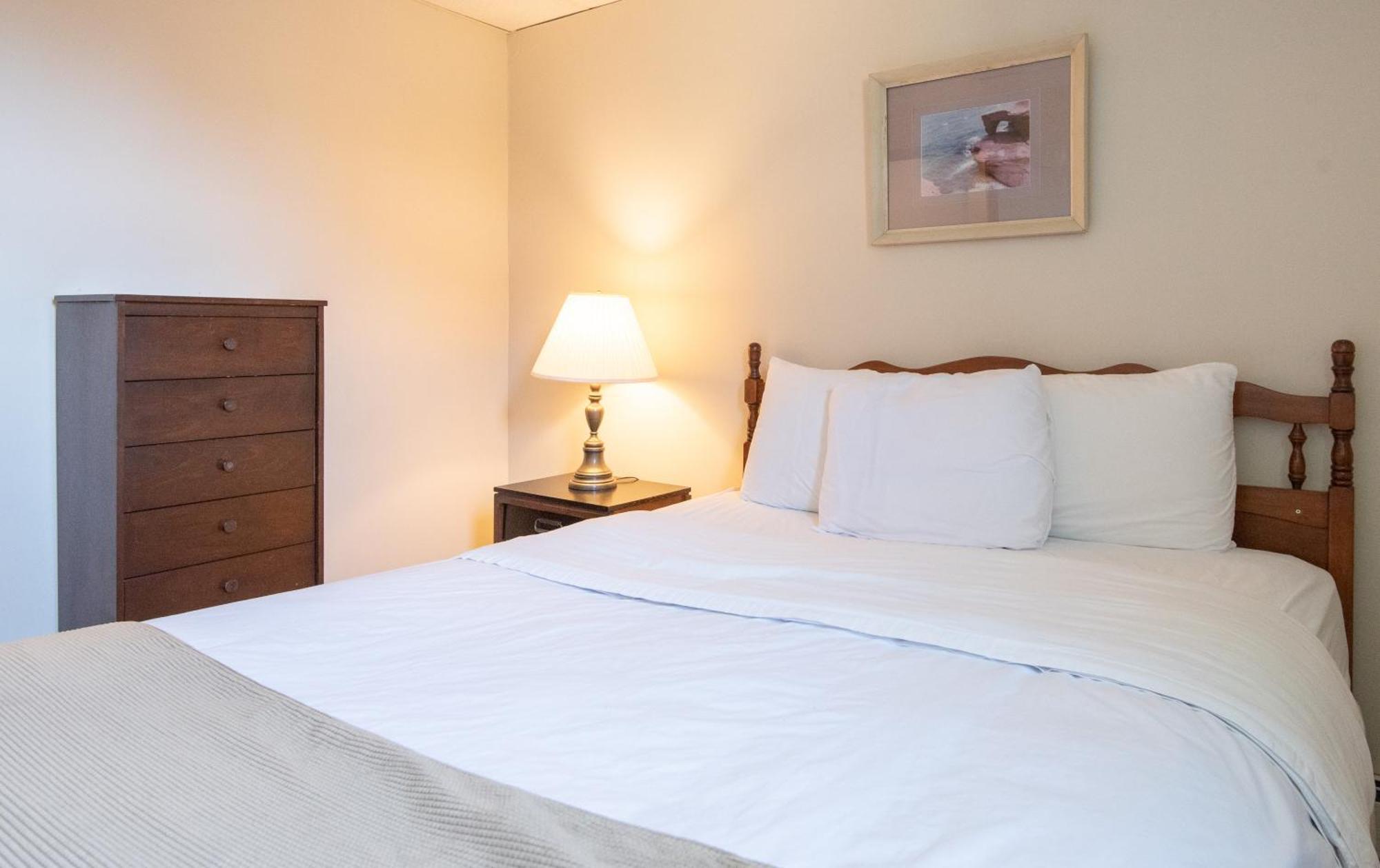 Canadas Best Value Inn & Suites Summerside Esterno foto