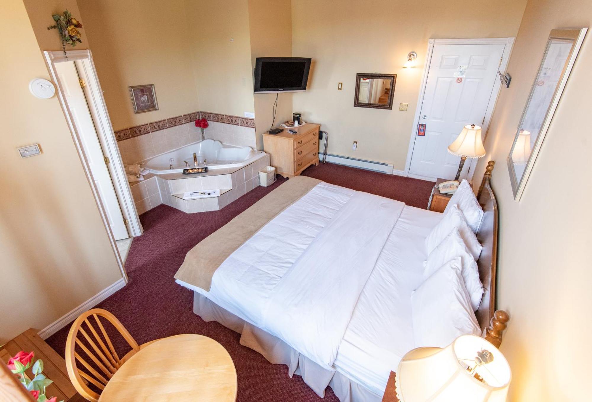 Canadas Best Value Inn & Suites Summerside Esterno foto